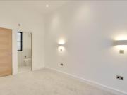 2 Bedroom Apartment House to Rent