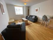 2 Bedroom Apartment House to Rent