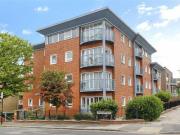 2 Bedroom Apartment Hove Brighton And Hove 94696236