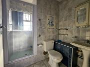 2 Bedroom Apartment in Amanzimtoti