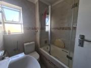 2 Bedroom Apartment in Amanzimtoti