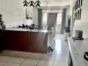 2 Bedroom Apartment in Amanzimtoti