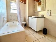 2 Bedroom Apartment in Arcadia