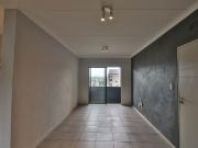2 Bedroom Apartment in Athlone Park