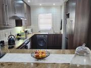 2 Bedroom Apartment in Bedford Gardens