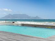 2 Bedroom Apartment in Bloubergstrand
