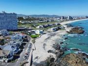 2 Bedroom Flat in Bloubergstrand