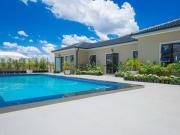 2 bedroom apartment in blue hills