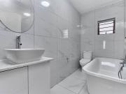 2 Bedroom Apartment in Bryanston
