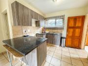 2 Bedroom Apartment in Comet