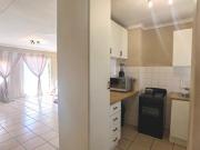 2 Bedroom Apartment in Die Hoewes