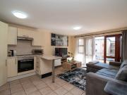 2 Bedroom Apartment in Ferndale