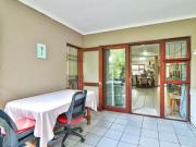 2 Bedroom Apartment in Garsfontein