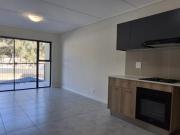 2 Bedroom Apartment in Gordons Bay Central