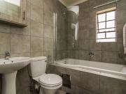 2 Bedroom Apartment in Heuweloord