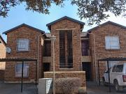 2 Bedroom Apartment in Honeydew