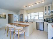 2 Bedroom Apartment in Hout Bay and surrounds