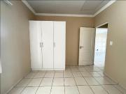 2 Bedroom Apartment in Illovo Beach
