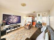 2 Bedroom Apartment in Illovo Beach