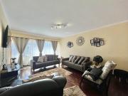 2 Bedroom Flat in Kenilworth