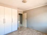 2 Bedroom Apartment in Kloofendal