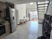 2 Bedroom Apartment in Lonehill