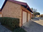 2 Bedroom Apartment in Magalieskruin