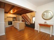 2 Bedroom Apartment in Melrose