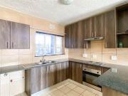 2 Bedroom Apartment in Monument