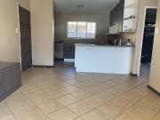 2 Bedroom Apartment in Mooikloof Ridge