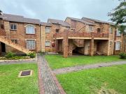 2 Bedroom Apartment in Mooikloof Ridge