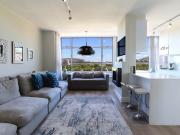 2 Bedroom Apartment in Mouille Point