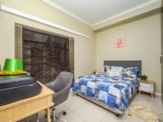 2 Bedroom Apartment in New Town Centre Gateway