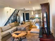 2 Bedroom Apartment in Newtown