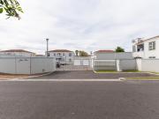 2 Bedroom Apartment in Parklands
