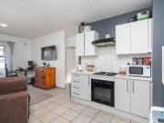 2 Bedroom Apartment in Parklands