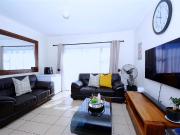 2 Bedroom Apartment in Parklands East