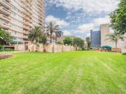 2 Bedroom Apartment in Parktown