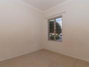 2 Bedroom Apartment in Parktown North
