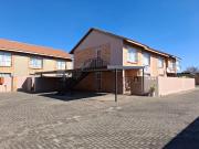 2 Bedroom Apartment in Pellissier