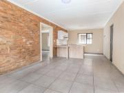 2 Bedroom Apartment in Pomona