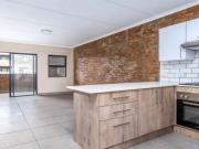 2 Bedroom Apartment in Pomona AH