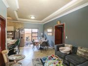 2 Bedroom Apartment in Ravenswood