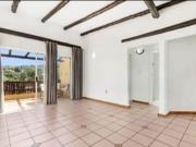 2 Bedroom Apartment in Roodekrans