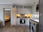 2 Bedroom Apartment in Rosebank