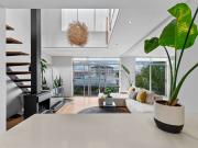 2 Bedroom Apartment in Sea Point