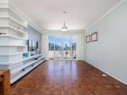 2 Bedroom Apartment in Sea Point