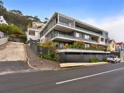 2 Bedroom Apartment in Sea Point