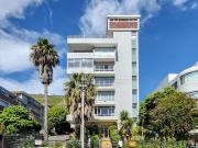 2 Bedroom Apartment in Sea Point