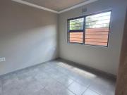 2 Bedroom Apartment in Sinoville